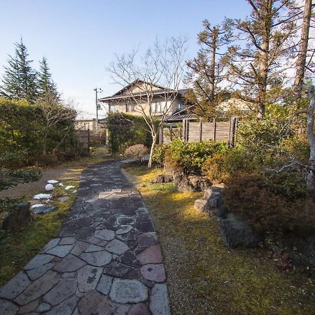Tomiya Ryokusuian Sado-Taiken Guest House Ngoại thất bức ảnh